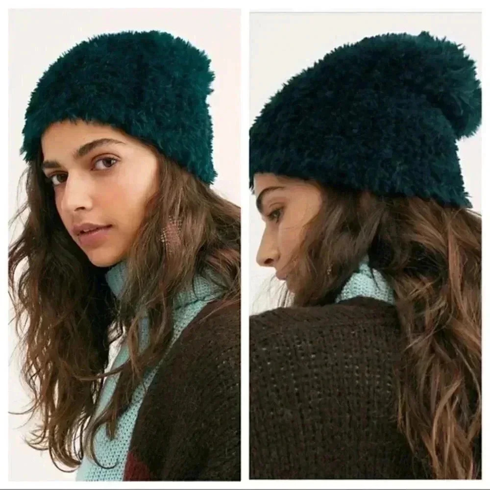Free People Head in the Clouds Beanie